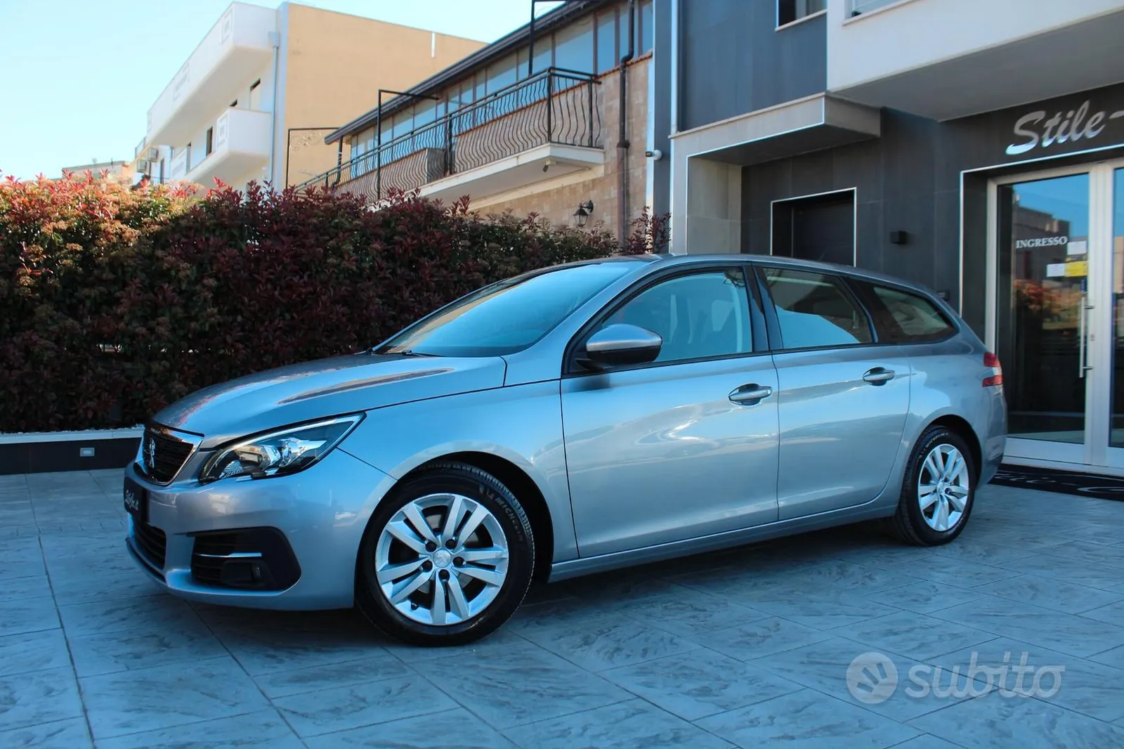 Peugeot 308 2019 photo 3
