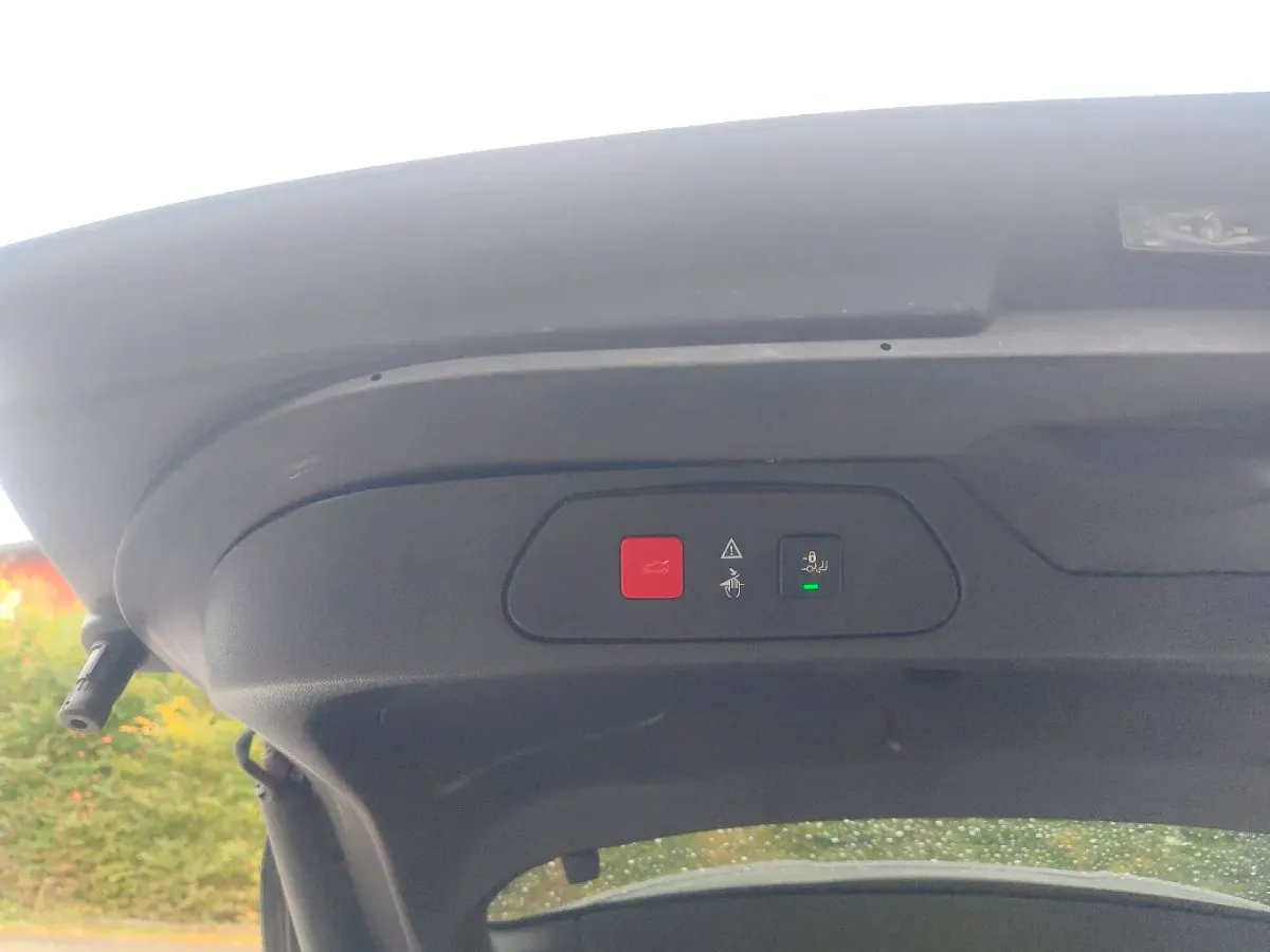 Opel Grandland X 2018 photo 2