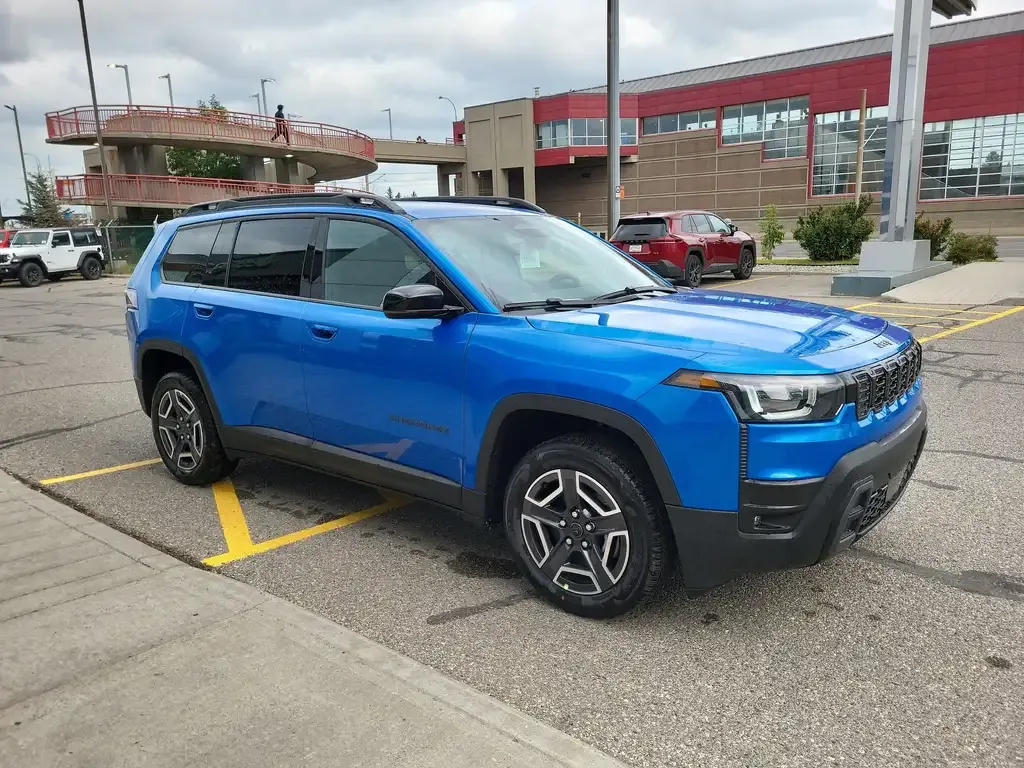 Jeep Cherokee 2026 photo 5