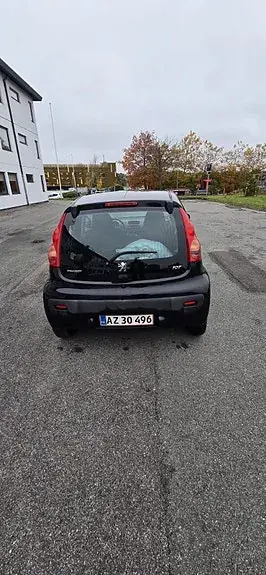 Peugeot 107 2010 photo 4
