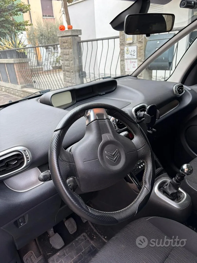 Citroen C3 Picasso 2010 photo 4