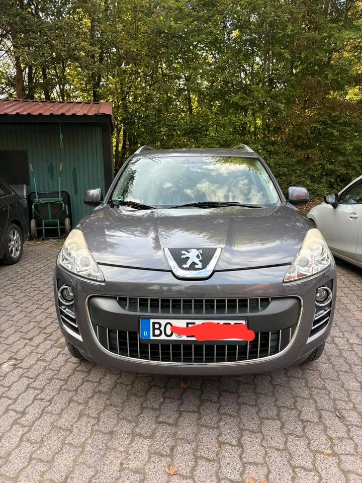 Peugeot 4007