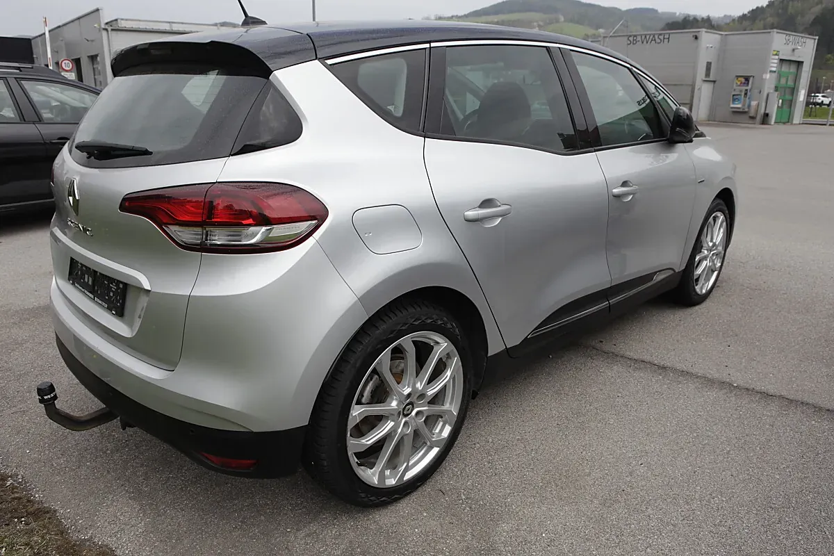Renault Scénic 2019 photo 3