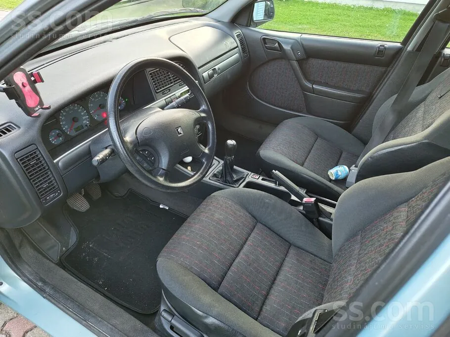 Citroen Xantia 2000 photo 5