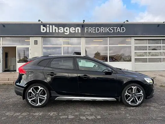 Volvo V40 Cross Country 2017 photo 5