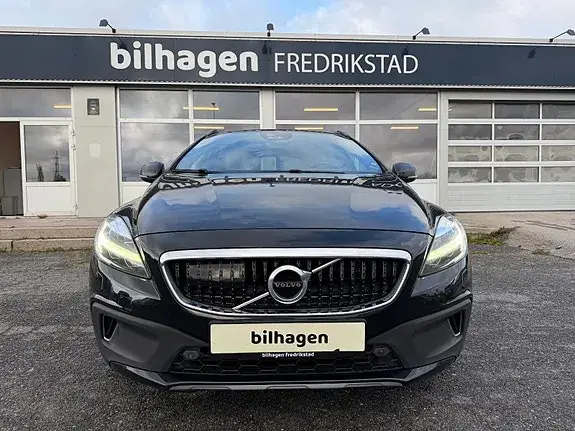 Volvo V40 Cross Country 2017 photo 3