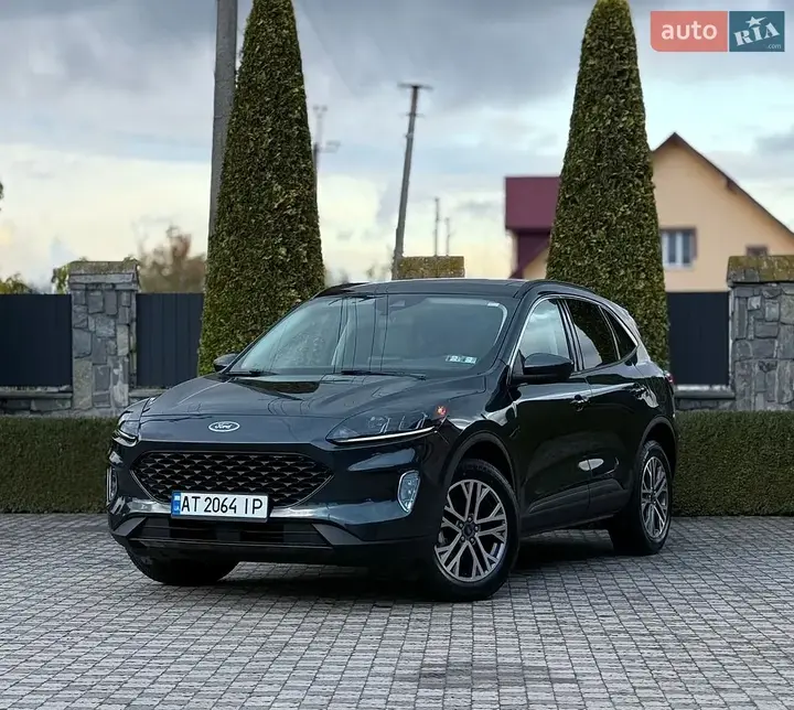 Ford Escape 2022 photo 2