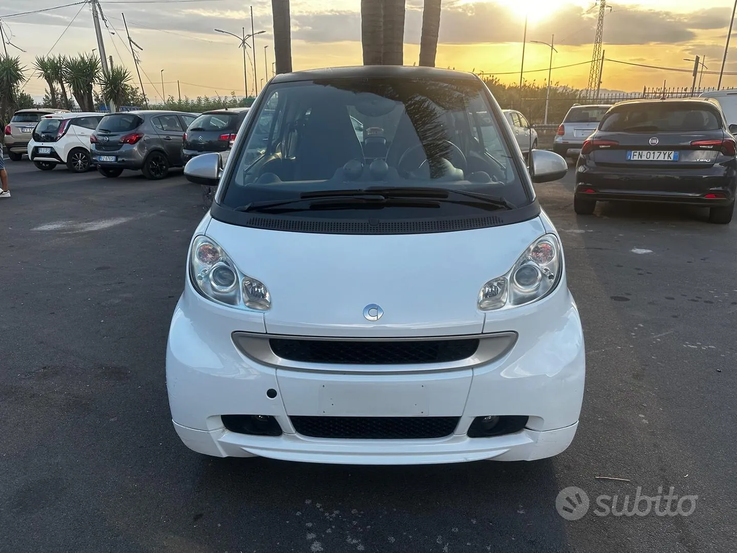 Smart Fortwo 2011 photo 2