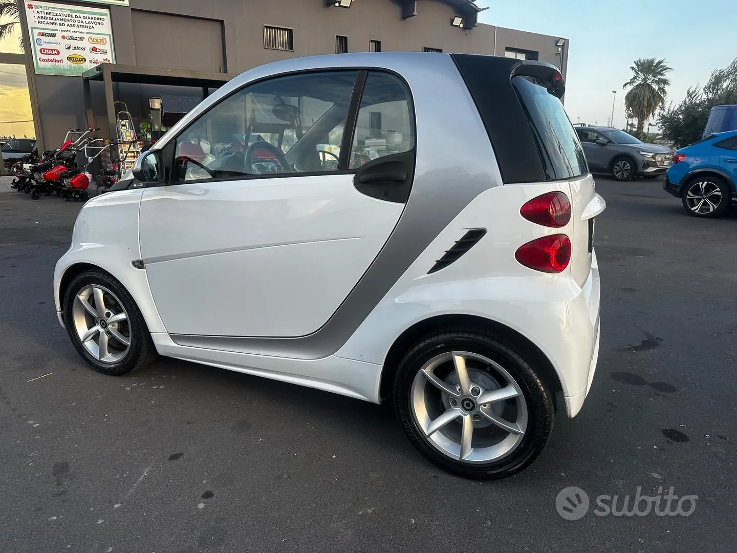 Smart Fortwo 2011 photo 4