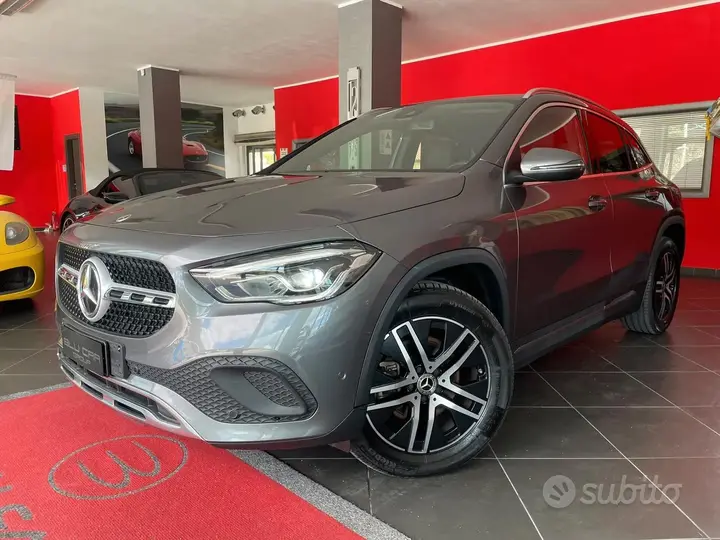 Mercedes-Benz Gla 2023 photo 2