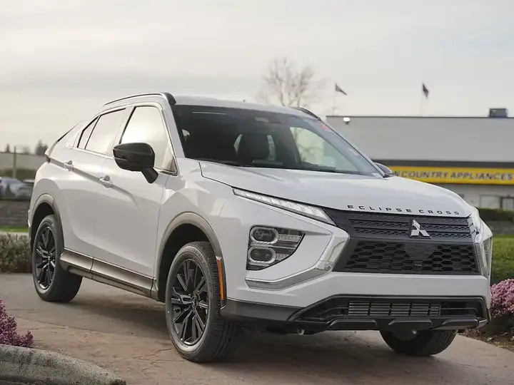 Mitsubishi Eclipse Cross 2026 photo 4