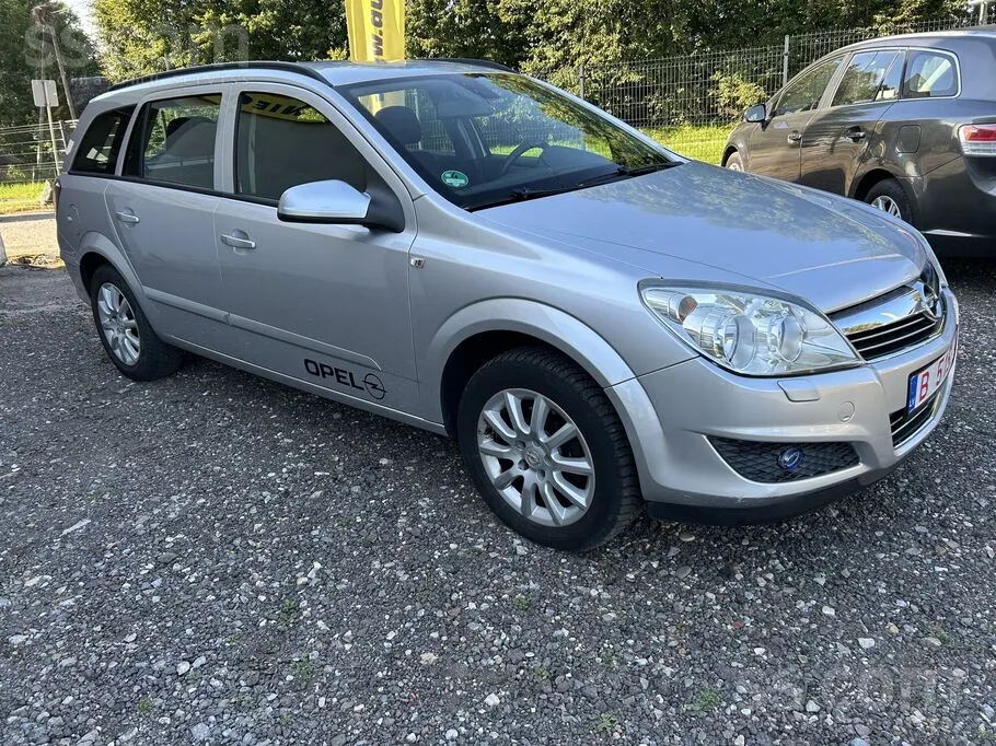 Opel Astra 2008 photo 3