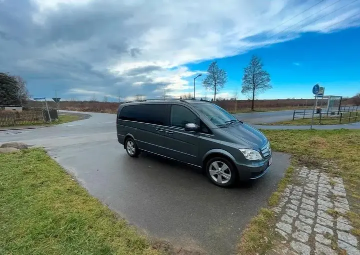 Mercedes-Benz Viano