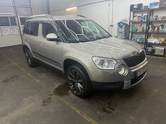 Skoda Yeti 2013 photo 4