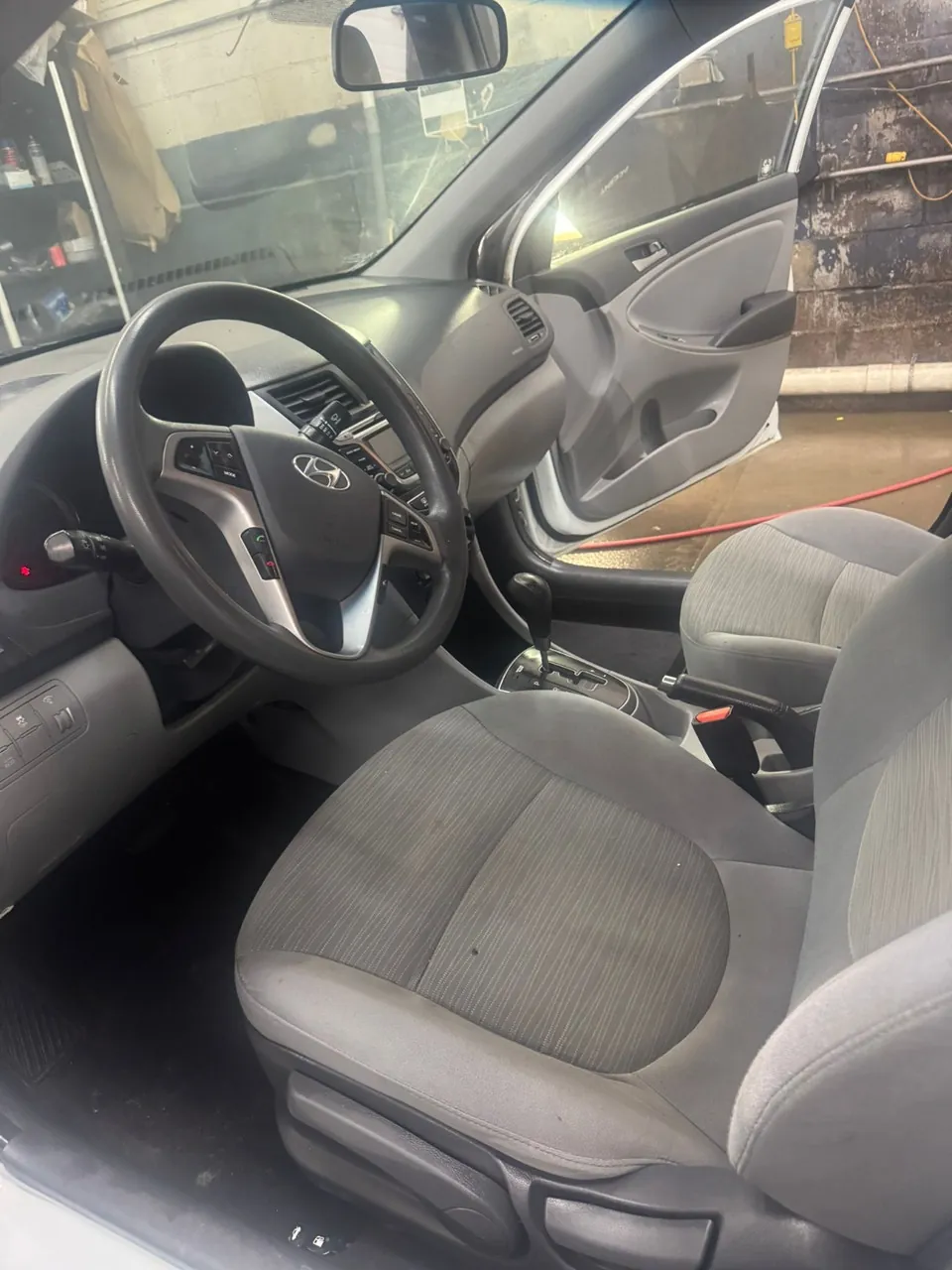 Hyundai Accent 2016 photo 4