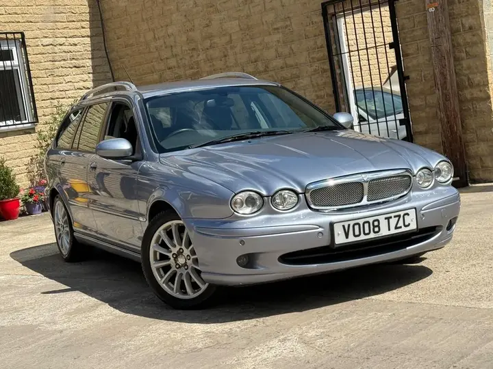 Jaguar X-Type 2008 photo 2