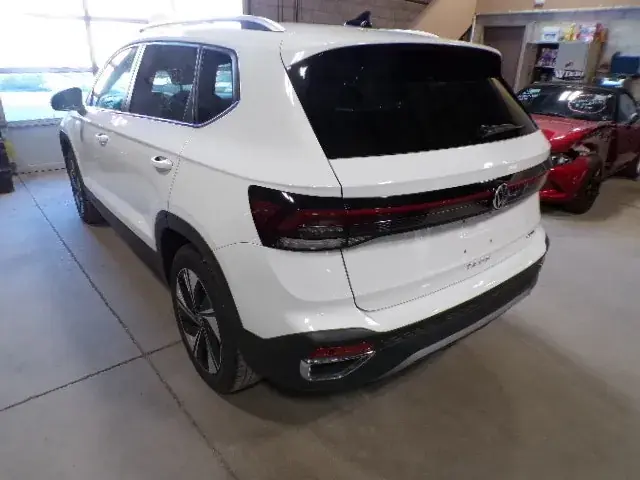 Volkswagen Taos 2026 photo 5
