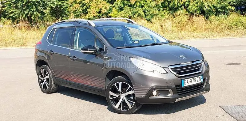 Peugeot 2008 2016 photo 2