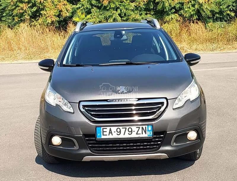 Peugeot 2008 2016 photo 5