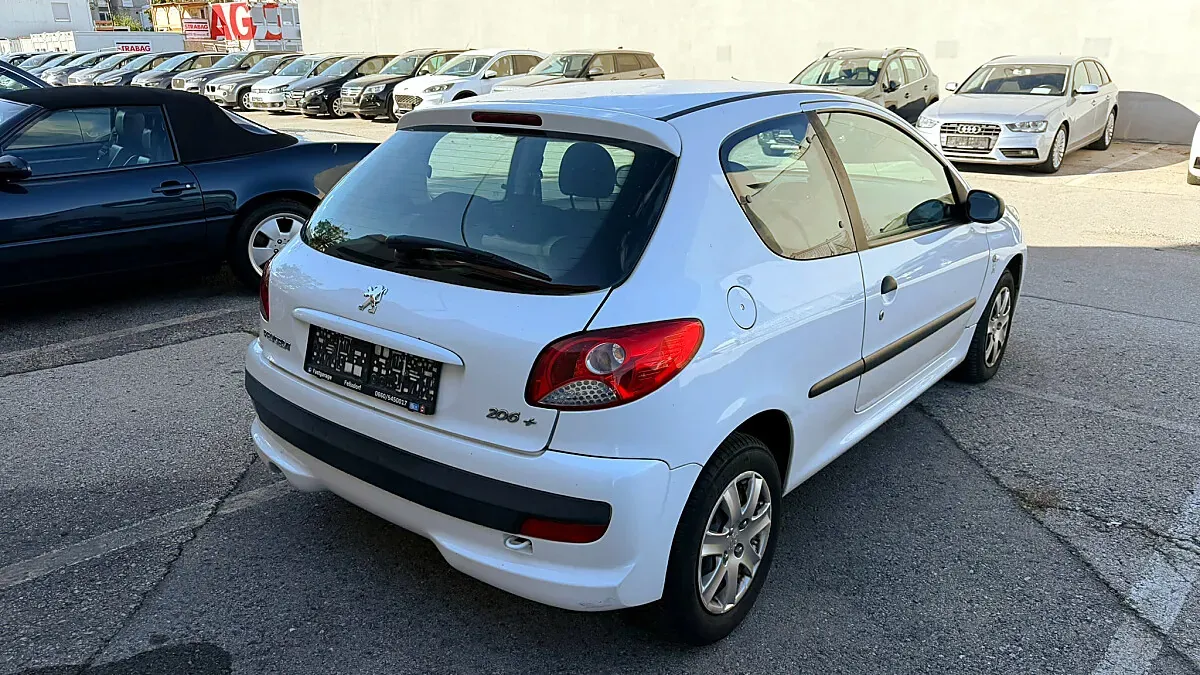 Peugeot 206 2010 photo 3