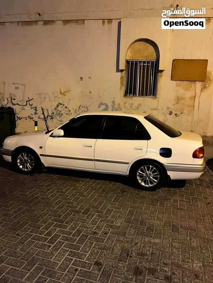 Toyota Corolla 2000 photo 5