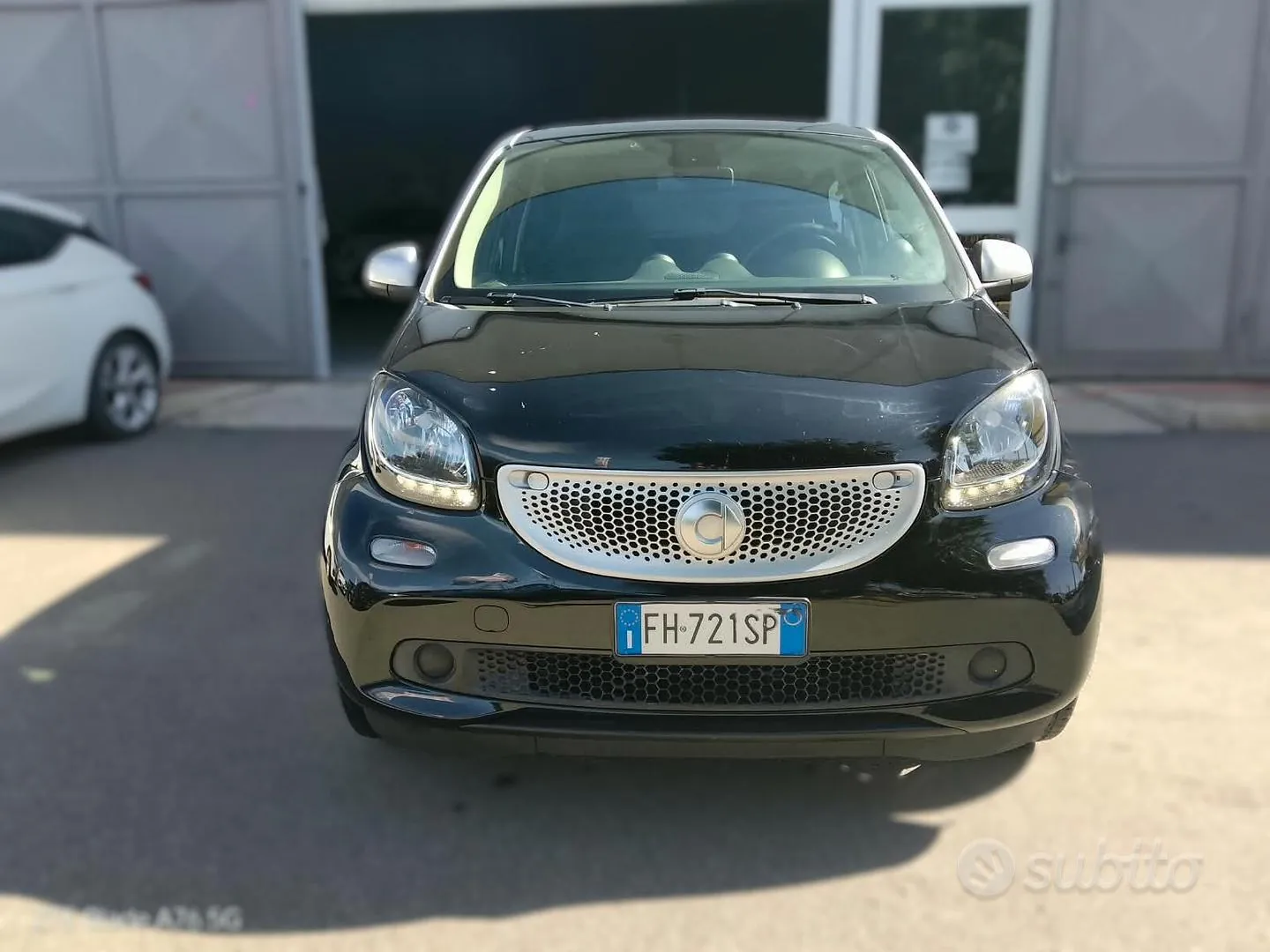 Smart Forfour 2017 photo 2