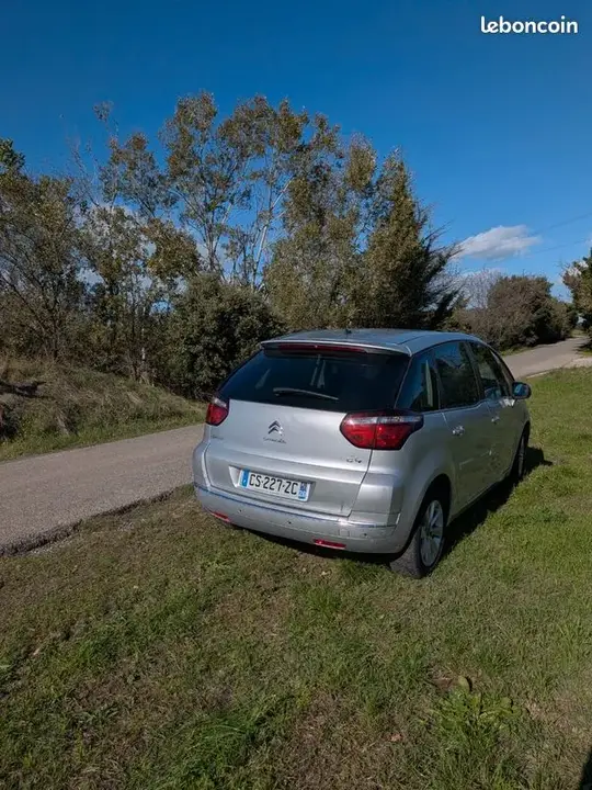 Citroen C4 Picasso 2013 photo 2