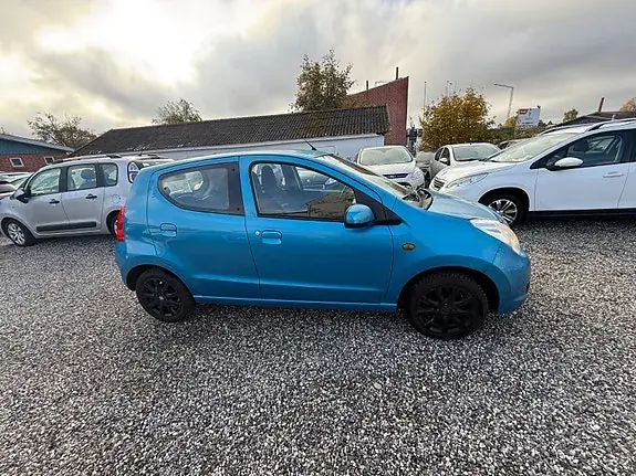 Suzuki Alto 2010 photo 4