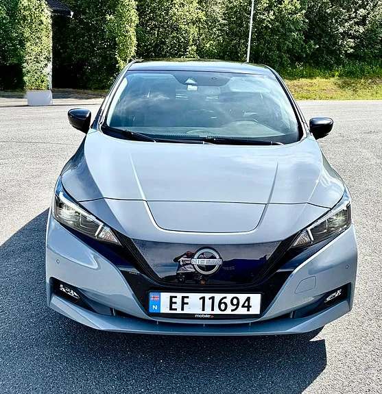 Nissan Leaf 2023 photo 3