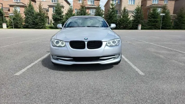 BMW 328I