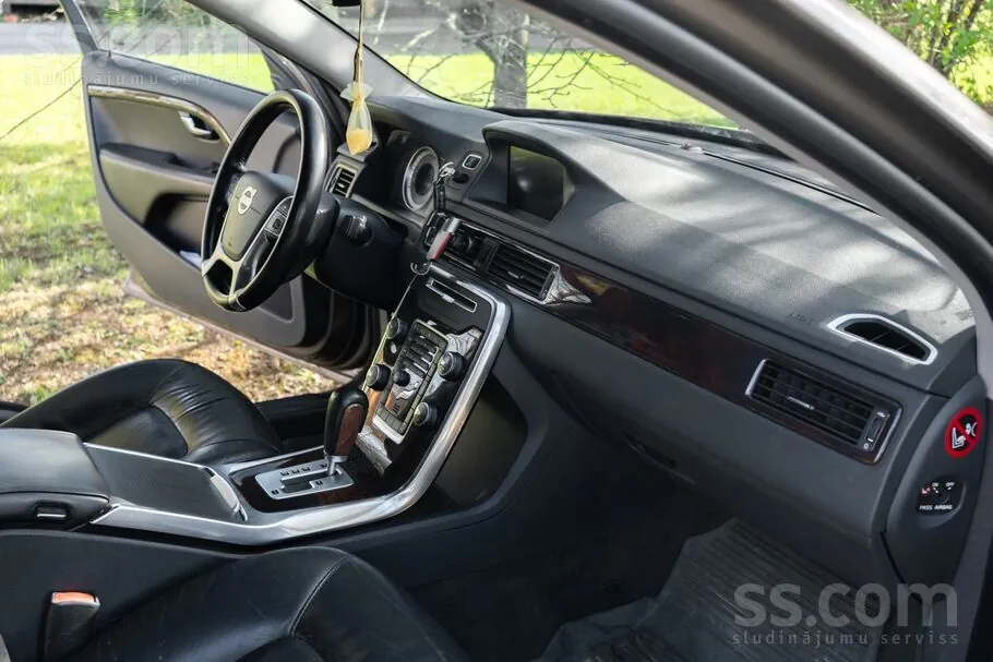 Volvo S80 2011 photo 5