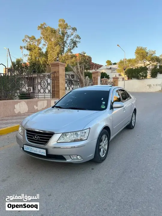 Hyundai Sonata 2009 photo 2