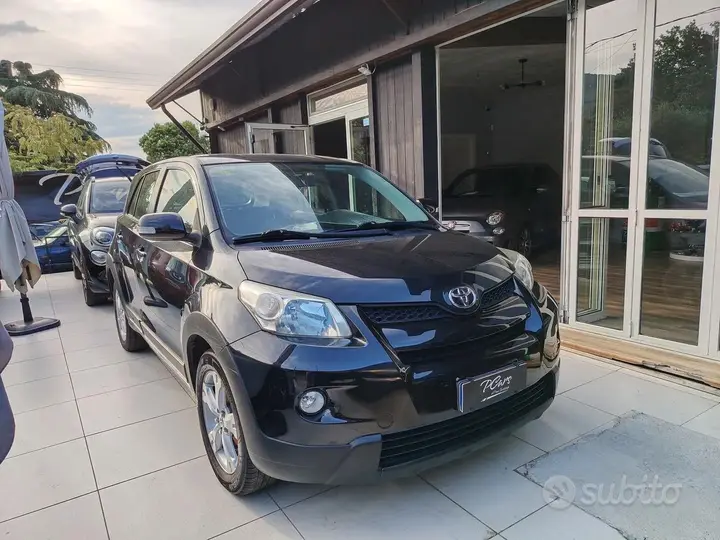 Toyota Urban Cruiser 2010 photo 5