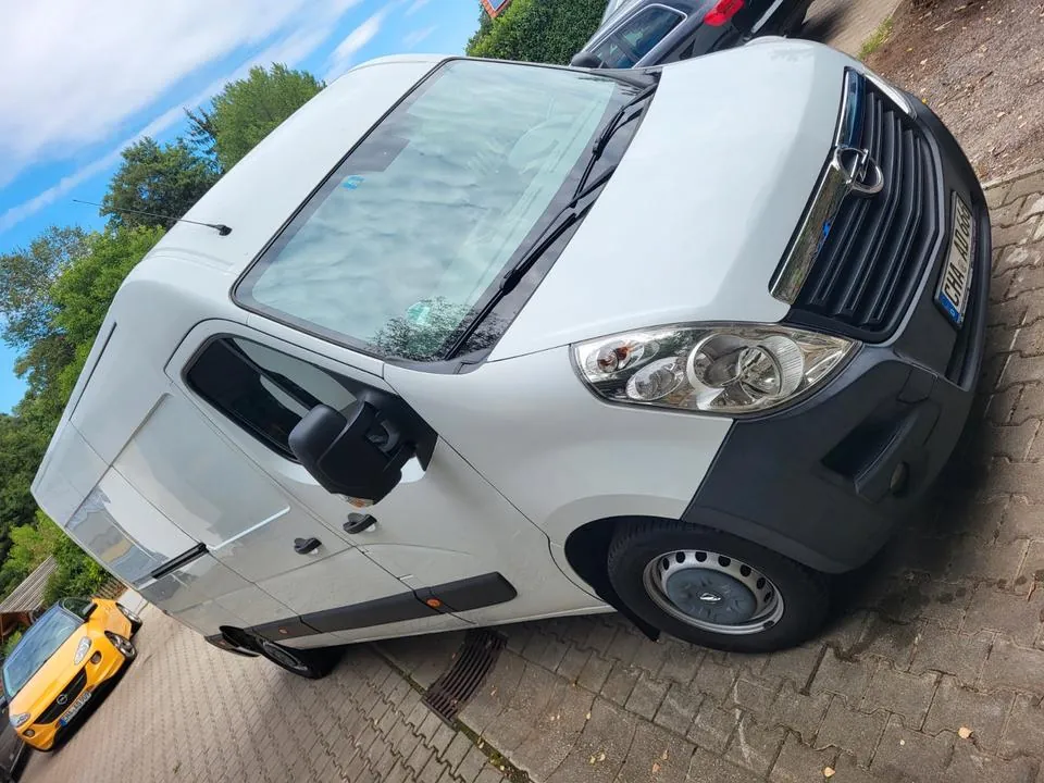 Opel Movano