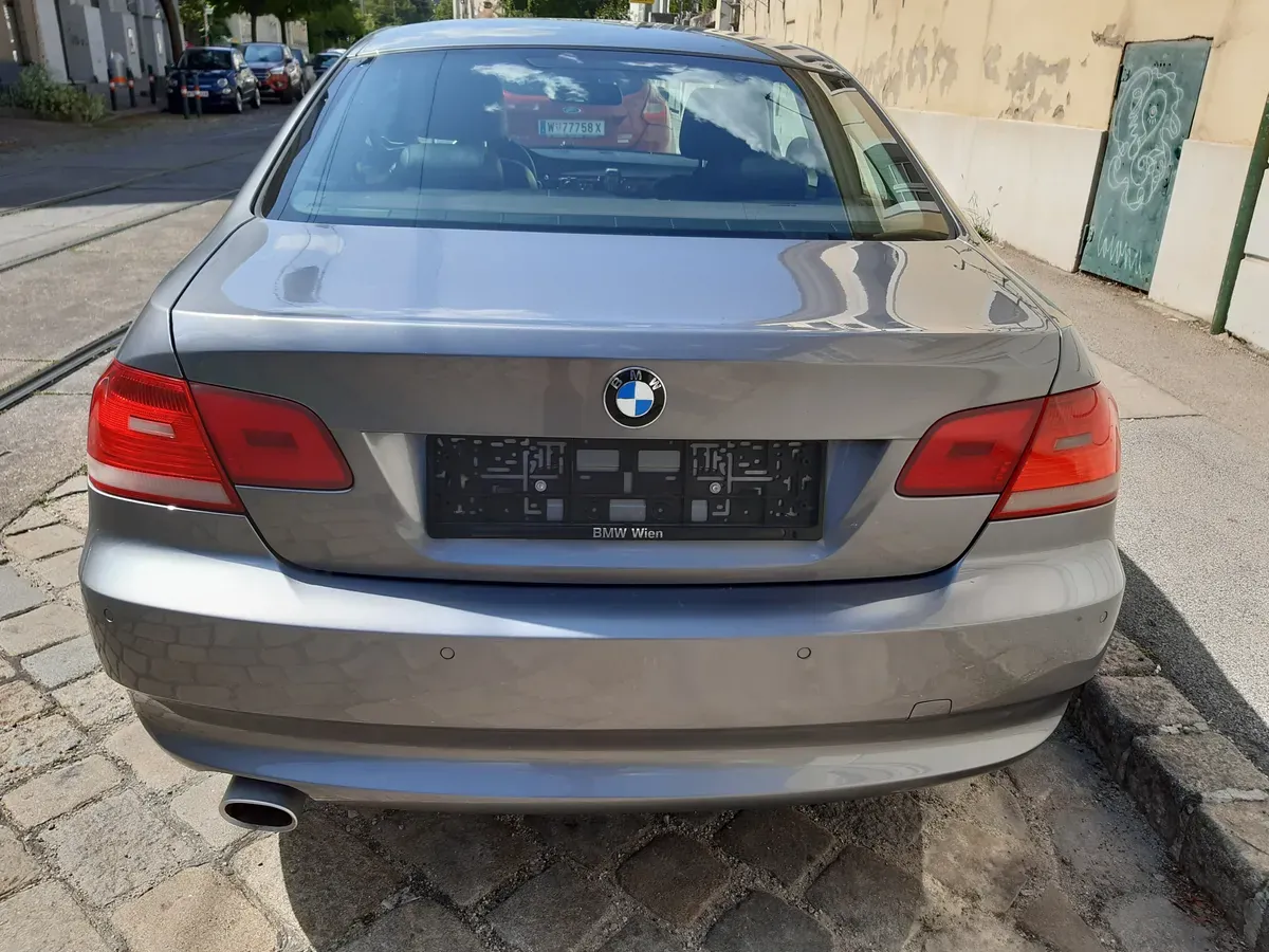 BMW 3 Series 2007 photo 3