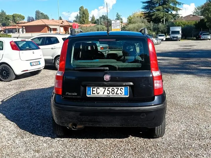 Fiat Panda 2010 photo 4