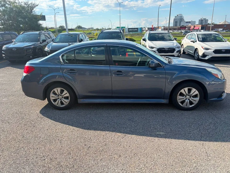 Subaru Legacy 2013 photo 4