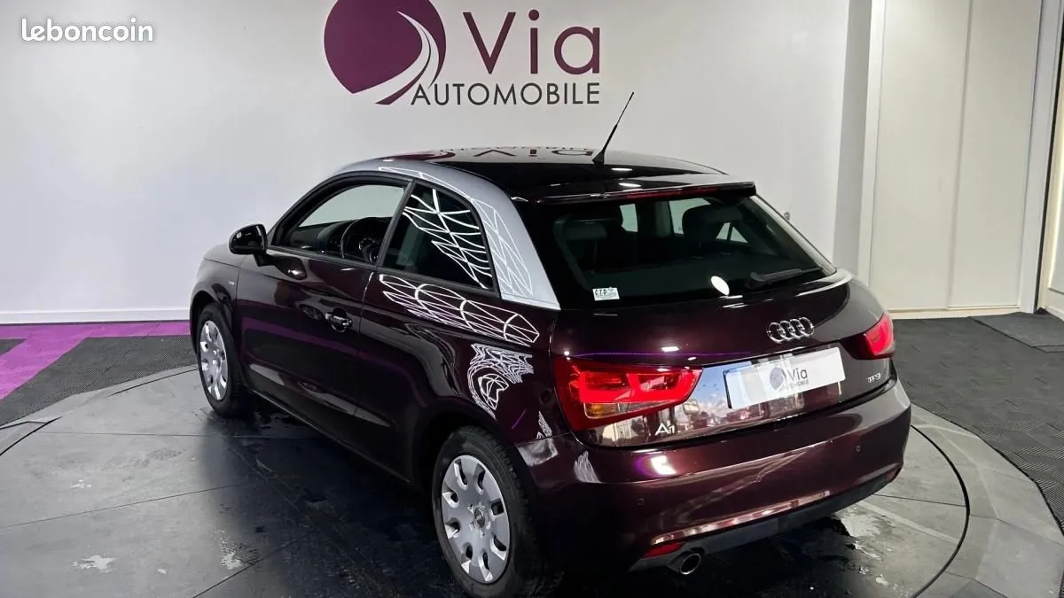 Audi A1 2011 photo 3