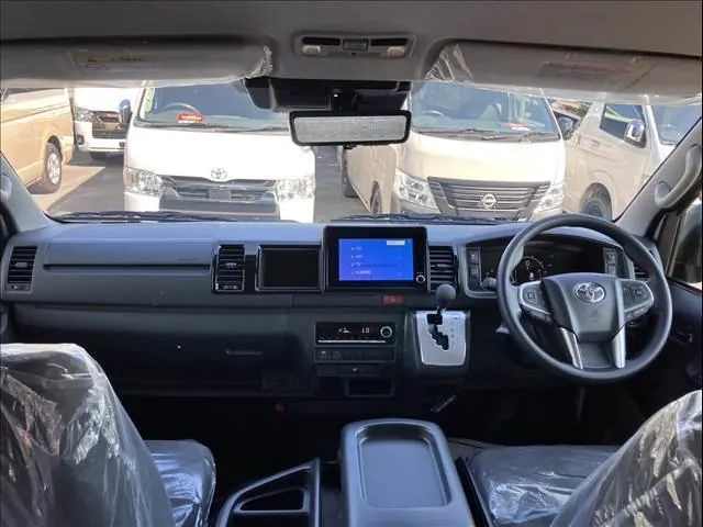 Toyota Hiace Wagon 2026 photo 4