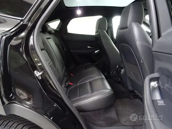 Jaguar E-Pace 2022 photo 5