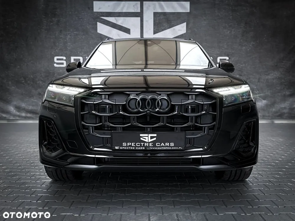 Audi Q7 2024 photo 2