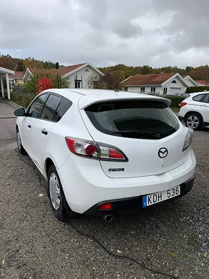 Mazda 3 2009 photo 2