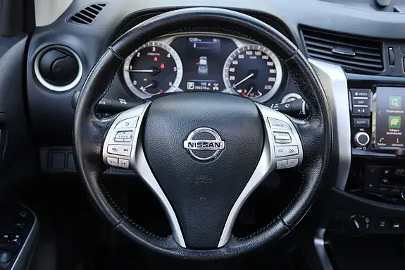Nissan Navara 2021 photo 4