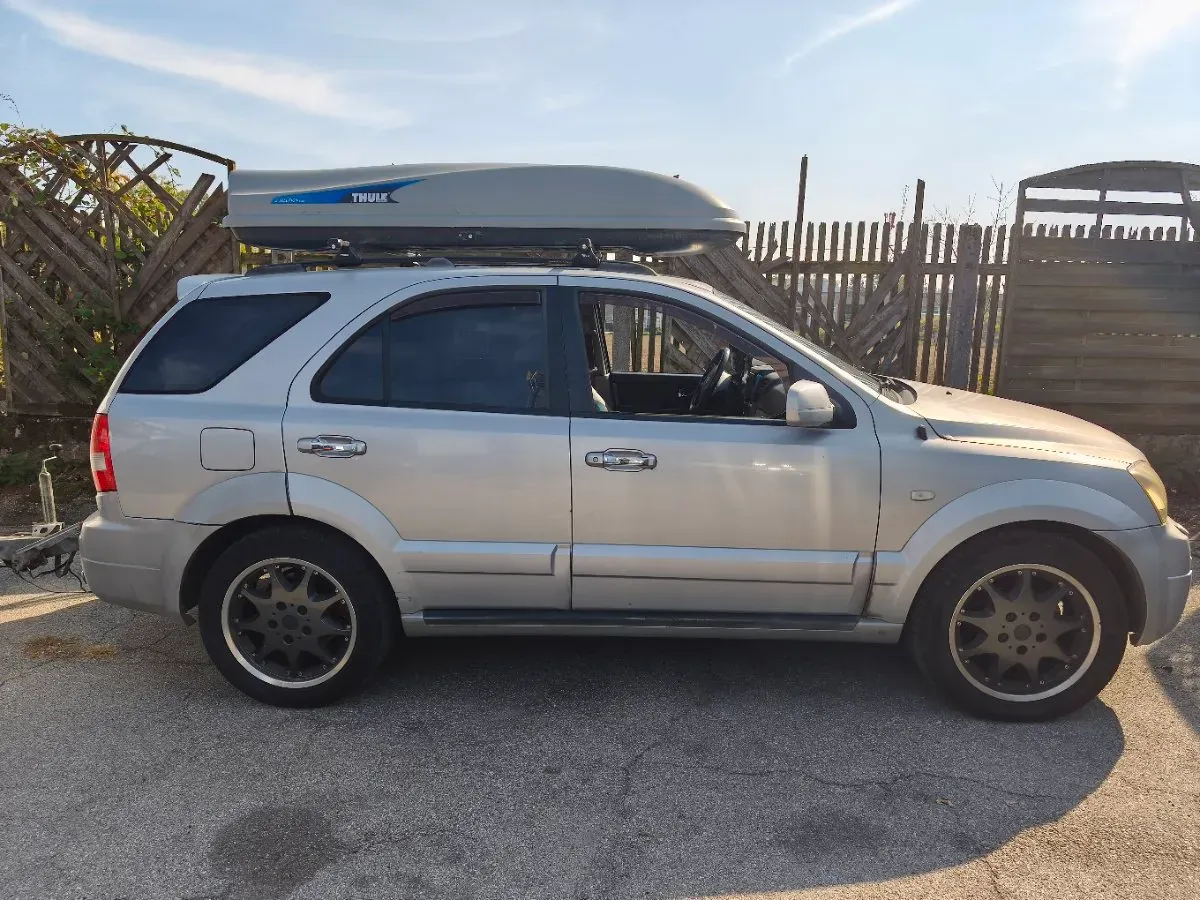 Kia Sorento 2005 photo 2