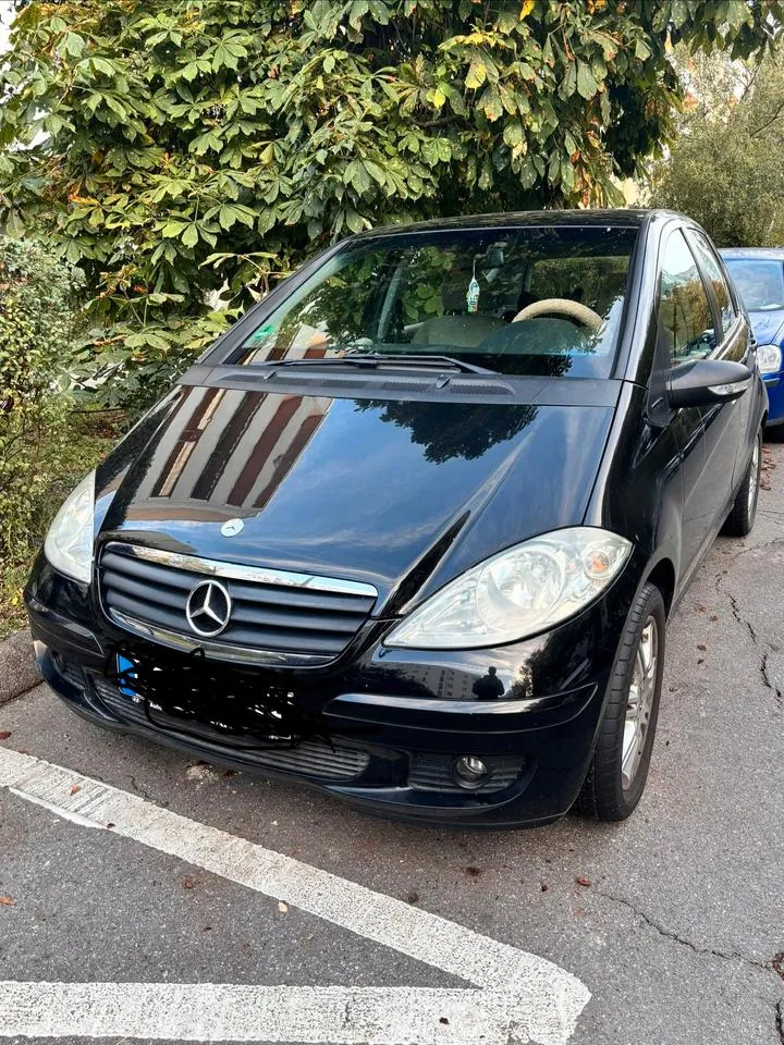 Mercedes-Benz A 200