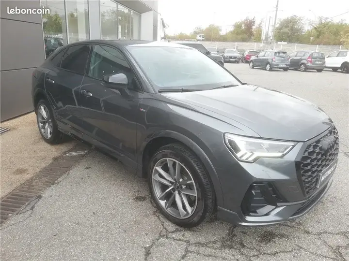 Audi Q3 2023 photo 4
