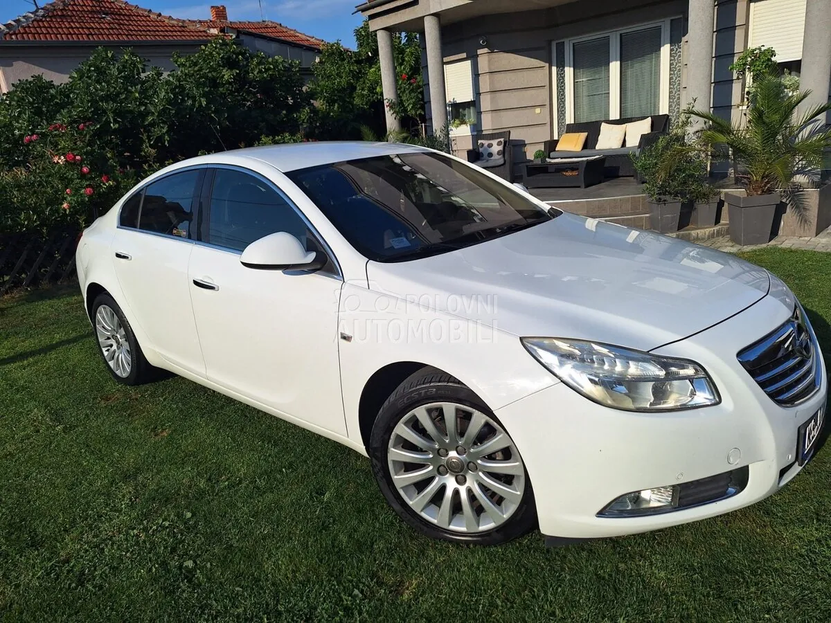 Opel Insignia 2012 photo 2