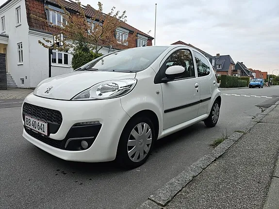 Peugeot 107 2014 photo 3
