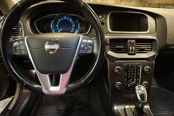 Volvo V40 Cross Country 2014 photo 5