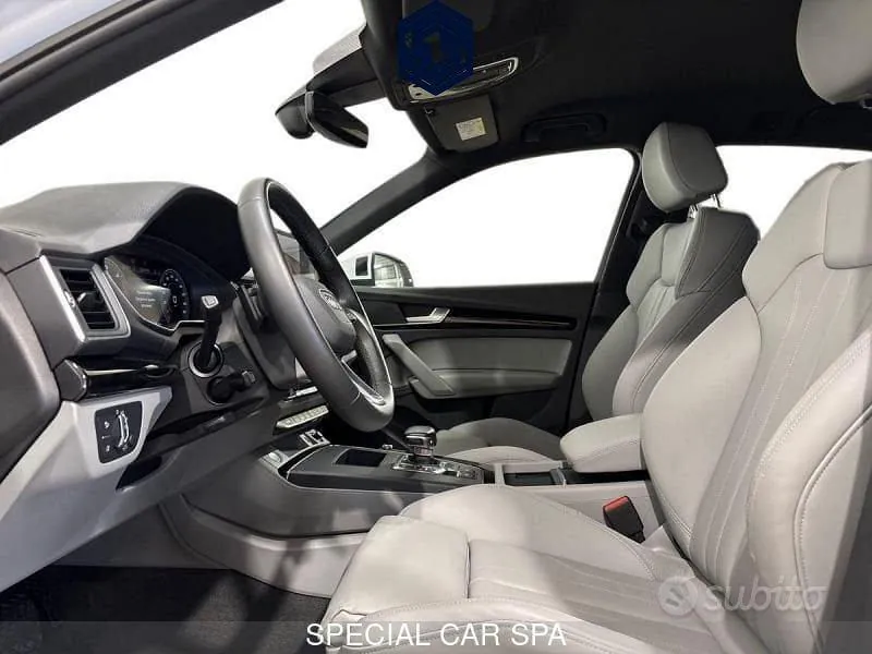 Audi Q5 2023 photo 2